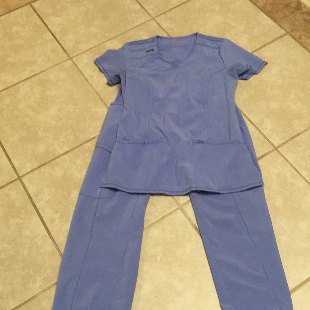 Cherokee Infinity Scrub Set Xxs